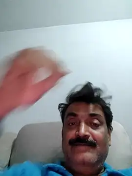 Snapshot of boobs5626 chatting on December 4, 7:11 pm boobs5626 online show from December 4, 7:11 pm