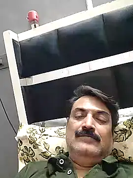 Snapshot of boobs5626 chatting on December 21, 10:28 pm boobs5626 online show from December 21, 10:28 pm