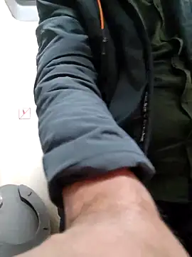 Snapshot of boobs5626 chatting on January 15, 8:34 pm boobs5626 online show from January 15, 8:34 pm