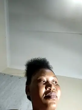 Snapshot of JuicyMilkyTizzy chatting on March 3, 11:11 am JuicyMilkyTizzy online show from March 3, 11:11 am