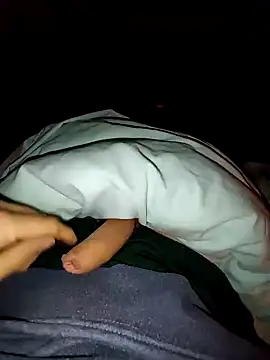 Cazzettostorto99 online show from October 29, 11:17 pm