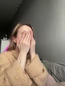 amorearte m online show from March 4, 1:06 pm