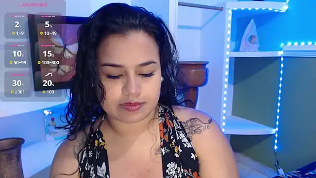 Snapshot of SamanthaSmiithh chatting on October 13, 9:48 pm SamanthaSmiithh online show from October 13, 9:48 pm