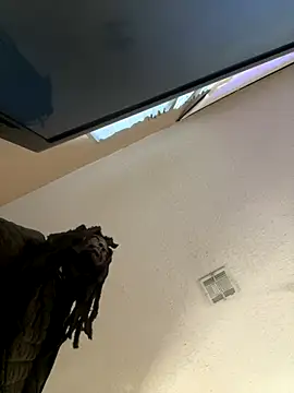 datlongone online show from November 10, 2:49 pm