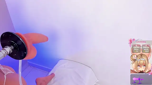 Maye U online show from November 11, 8:31 pm