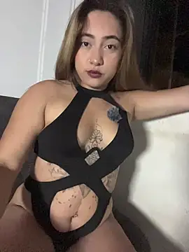 Snapshot of lunaxxx_69 chatting on November 25, 11:16 pm lunaxxx 69 online show from November 25, 11:16 pm