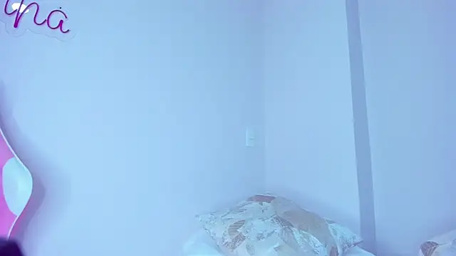 im hanna1 online show from March 19, 2:46 pm