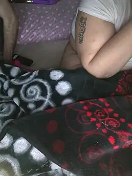 parejade225xh online show from March 21, 9:29 pm