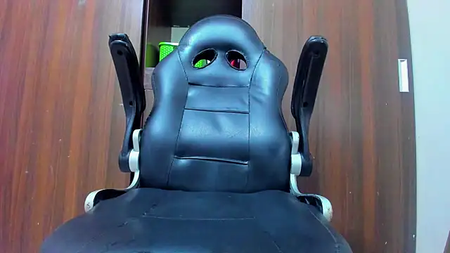 Dreamastercum  online show from April 7, 10:42 pm