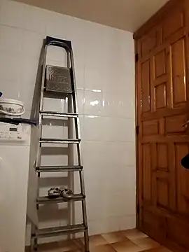 Snapshot of yakot7 chatting on October 16, 10:22 pm yakot7 online show from October 16, 10:22 pm