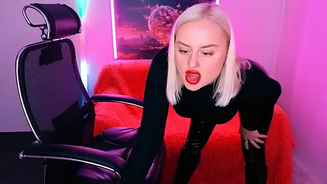 Miss Alice Silver online show from September 29, 8:13 pm