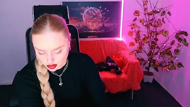 Miss Alice Silver online show from November 24, 1:55 pm