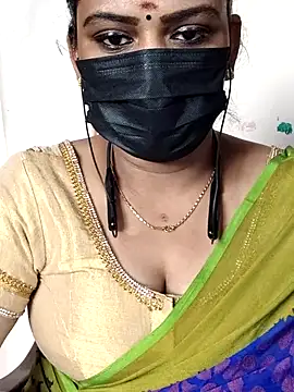 Snapshot of ashmitha chatting on March 22, 8:29 am ashmitha online show from March 22, 8:29 am