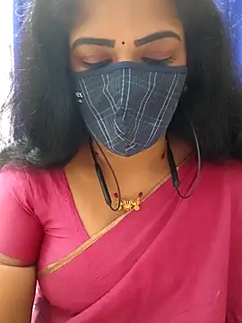 Snapshot of ashmitha chatting on October 2, 8:32 am ashmitha online show from October 2, 8:32 am