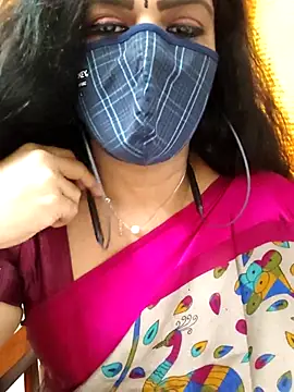 Snapshot of ashmitha chatting on October 24, 6:10 am ashmitha online show from October 24, 6:10 am