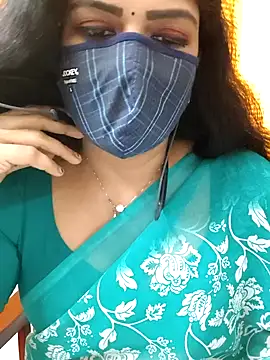 Snapshot of ashmitha chatting on December 1, 4:17 am ashmitha online show from December 1, 4:17 am