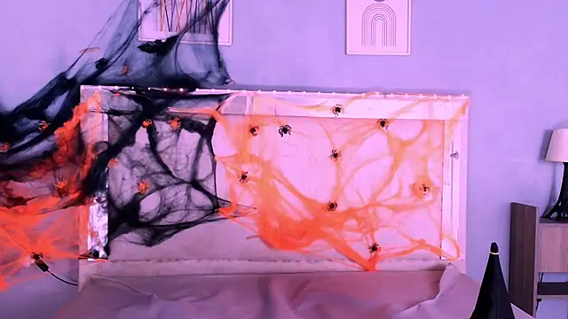 Emily Castillo 1 online show from October 7, 1:25 am