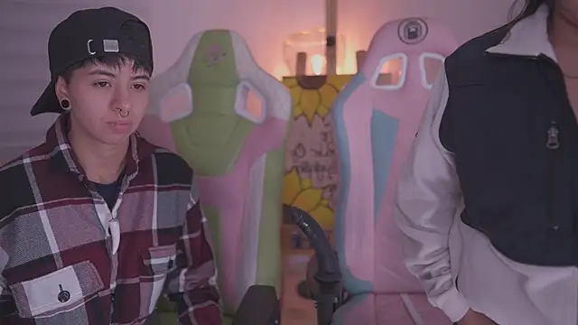 tommy blue online show from November 22, 2:54 am