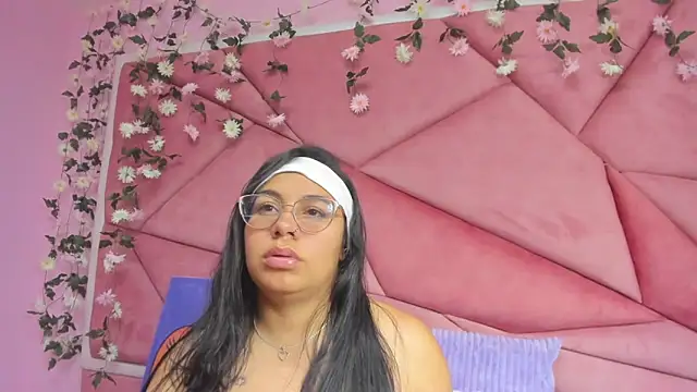  Violeta 18 online show from November 16, 3:23 am