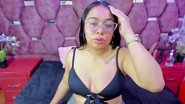  Violeta 18 online show from November 25, 2:55 am