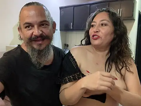 Snapshot of Sollhmaarh chatting on November 8, 5:18 am Sollhmaarh online show from November 8, 5:18 am