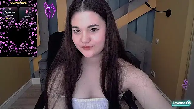 Snapshot of ElinaMils chatting on November 17, 12:44 pm ElinaMils online show from November 17, 12:44 pm