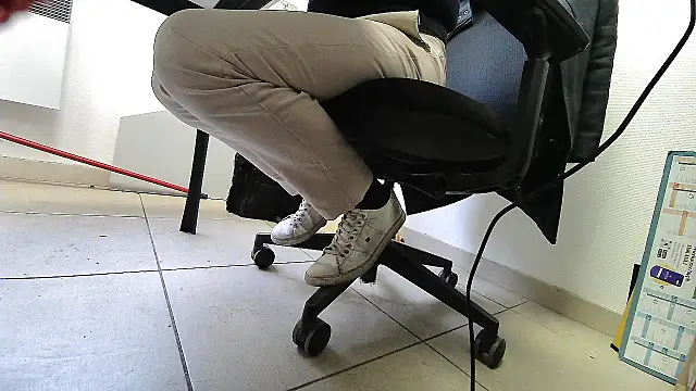 GM51-1988 online show from October 15, 8:58 am