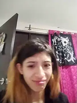 KratosAfroditacs online show from February 3, 10:37 pm