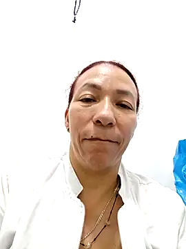 Snapshot of Antonela45 chatting on December 16, 7:41 pm Antonela45 online show from December 16, 7:41 pm