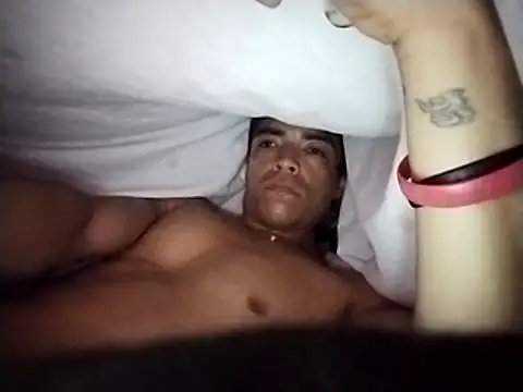 Flakito2490 online show from April 7, 10:05 am