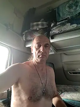 aleksis1313 online show from March 13, 3:39 pm