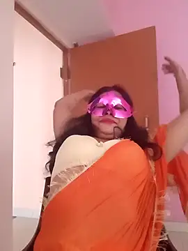 Snapshot of Ronak_kaur chatting on November 7, 6:24 am Ronak kaur online show from November 7, 6:24 am