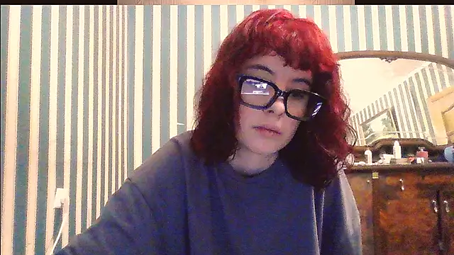 Snapshot of _Amber_Doll_ chatting on October 22, 6:51 pm Amber Doll online show from October 22, 6:51 pm