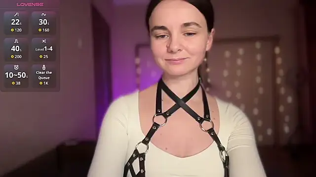 Snapshot of lanaloulou chatting on November 7, 9:59 pm lanaloulou online show from November 7, 9:59 pm