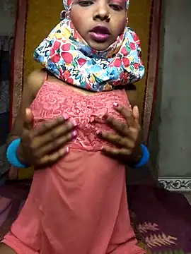 Cutesoma01 online show from March 4, 4:24 pm