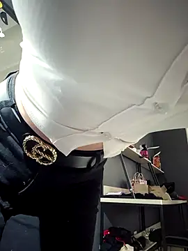 Isabella Varella online show from September 12, 1:22 pm