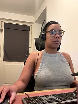 Melia Rayne online show from January 8, 11:23 am