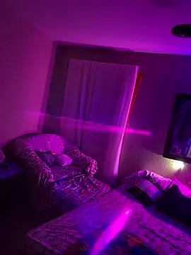 BADCOMPANY123 online show from September 29, 4:39 am