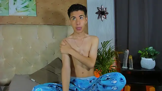 Snapshot of dads_rider chatting on March 6, 4:30 am dads rider online show from March 6, 4:30 am