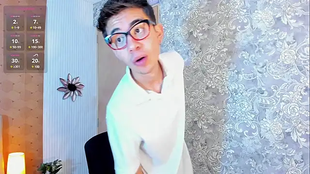 Snapshot of dads_rider chatting on March 20, 7:58 am dads rider online show from March 20, 7:58 am