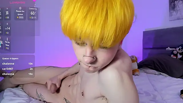 Snapshot of Alex_Vallley chatting on March 19, 10:09 pm Alex Vallley online show from March 19, 10:09 pm