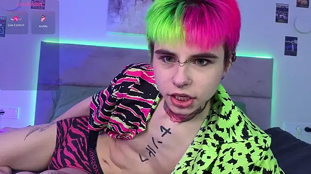 Snapshot of Alex_Vallley chatting on November 2, 11:07 pm Alex Vallley online show from November 2, 11:07 pm