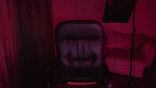 Wane Witch online show from October 24, 9:00 pm