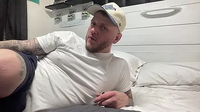 Thegreatwhitepipe online show from October 6, 9:18 am