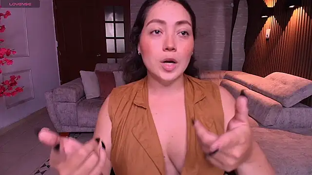 heidy johns online show from March 19, 3:10 am