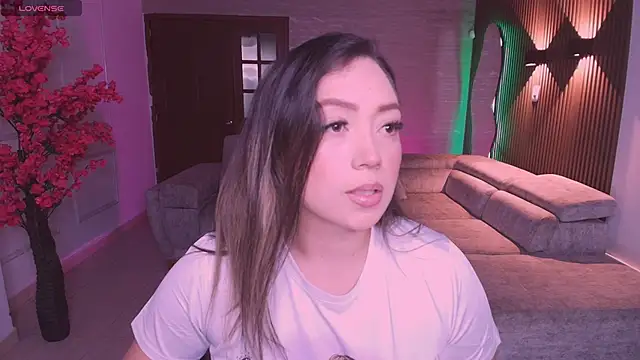 heidy johns online show from April 15, 3:02 am