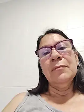 victoria wayne online show from June 3, 9:45 am