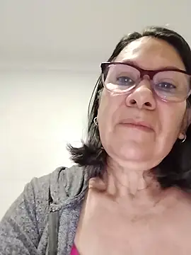 victoria wayne online show from June 7, 9:02 am