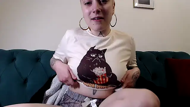 Snapshot of OllympeKaii chatting on March 7, 7:16 pm OllympeKaii online show from March 7, 7:16 pm