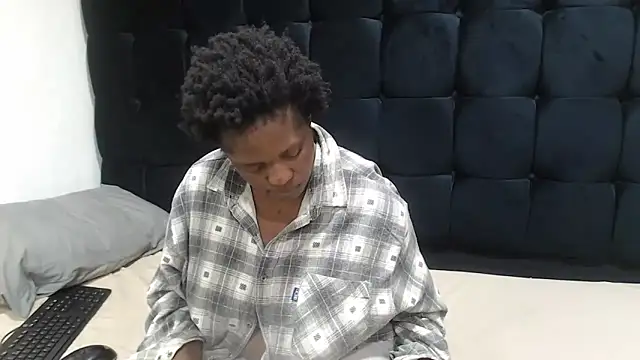 TaurusClitCake online show from October 2, 7:48 am